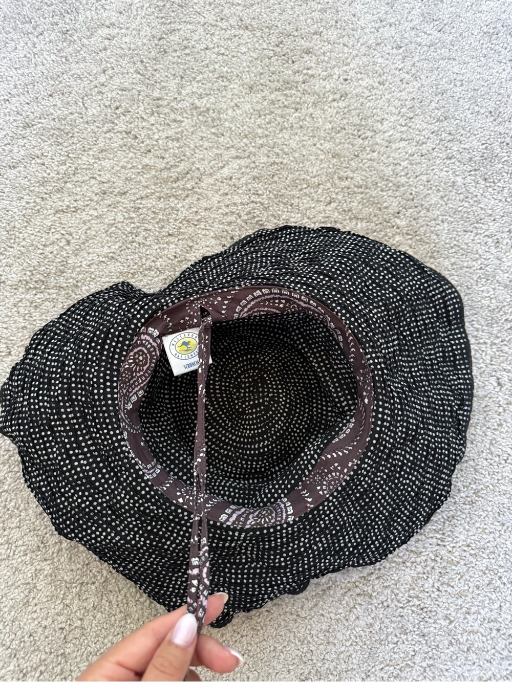 Wallaroo Hat Company Scrunchie Hat Summer Beach Polka Dots - Picture 4 of 6